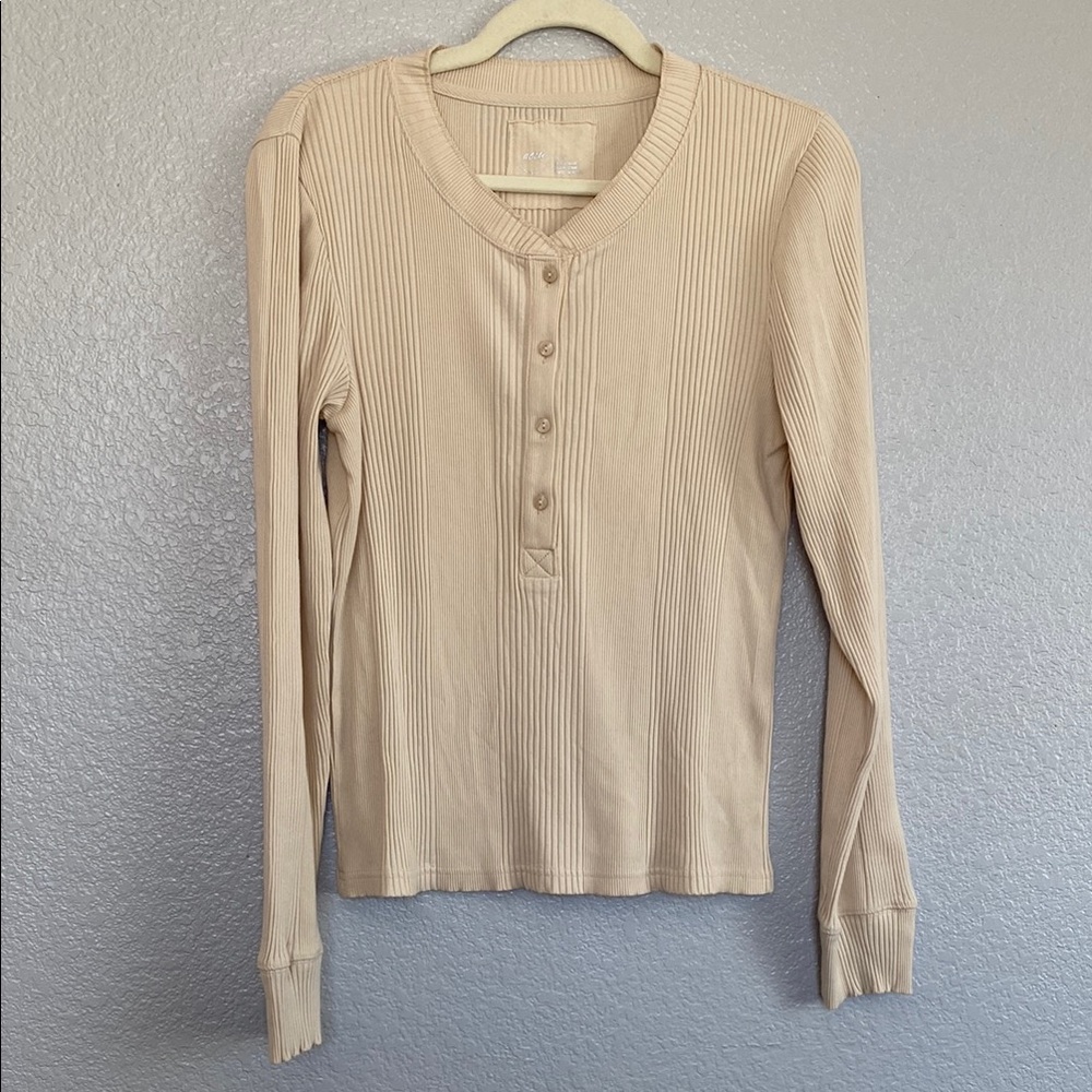 Aerie Cream Long Sleeve Ribbed Top Size X-Large